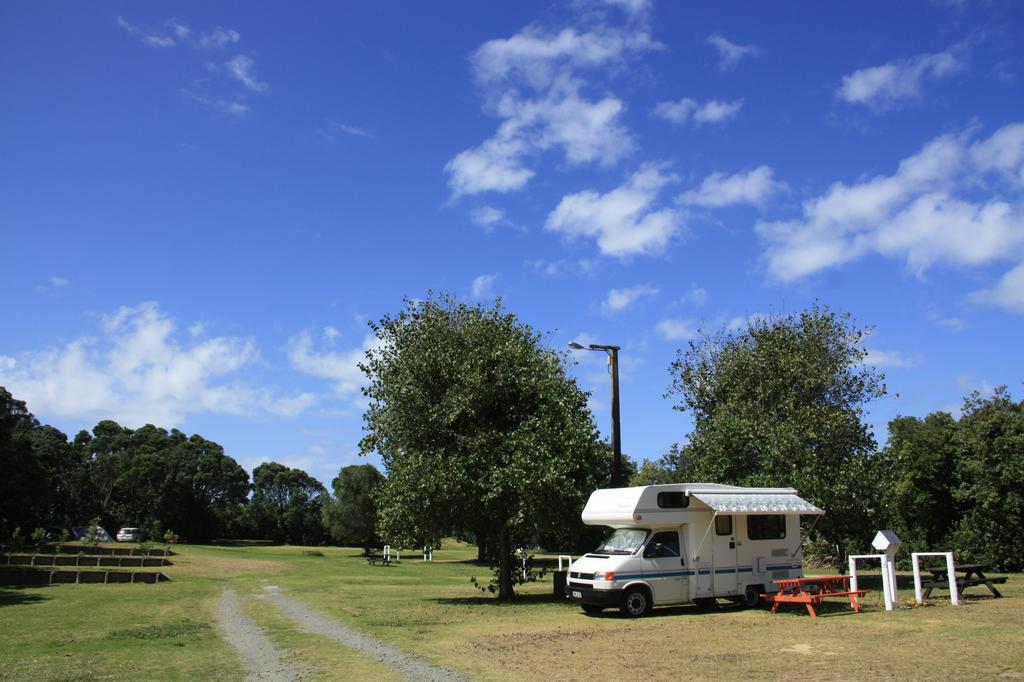 Baylys Beach Holiday Park מראה חיצוני תמונה