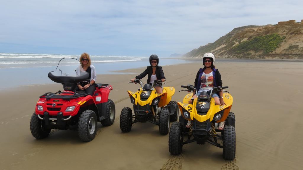 Baylys Beach Holiday Park מראה חיצוני תמונה