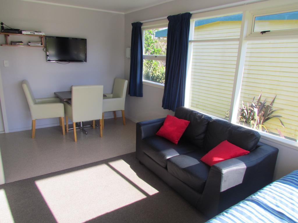 Baylys Beach Holiday Park חדר תמונה